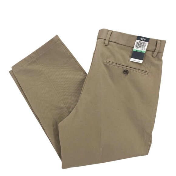 DOCKERS D3 Classic Fit Khaki Pleated Pants Size Waist 34 - HEMMED - Inseam 27" - Picture 1 of 11